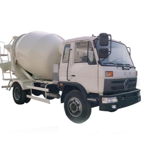 大東風(fēng)8方攪拌車(chē)